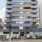 Apto Grande Na Regiao Central De Florianopolis.