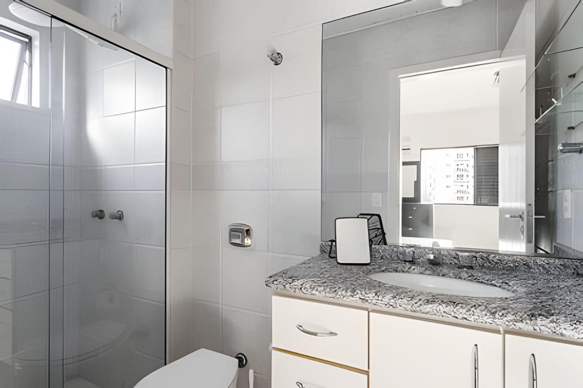 Apartamento Apto Grande Na Regiao De Florianopolis. *
