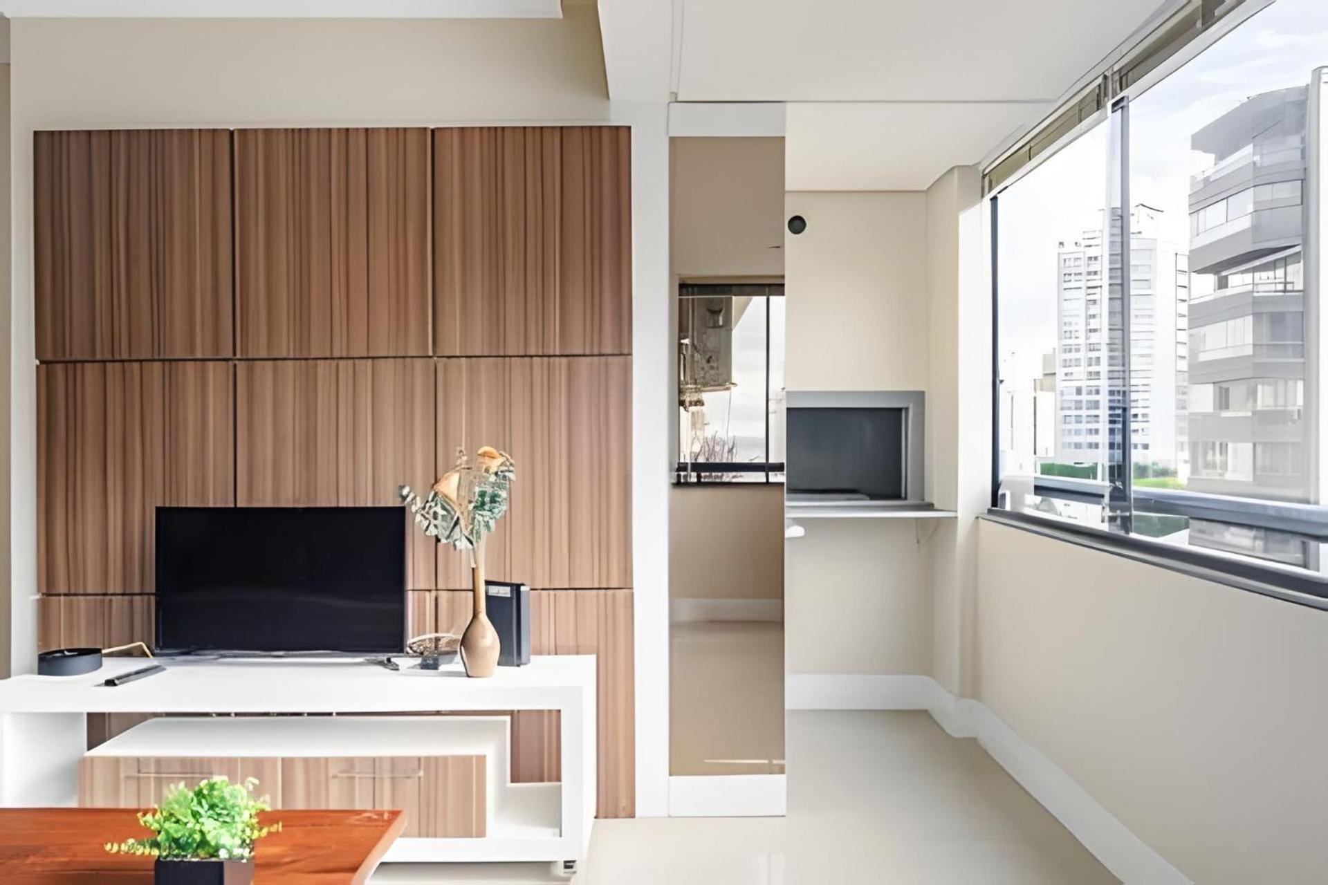 Apto Grande Na Regiao De Florianopolis. Apartamento *